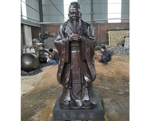 玻璃鋼人物雕塑有什么特點(diǎn)呢？