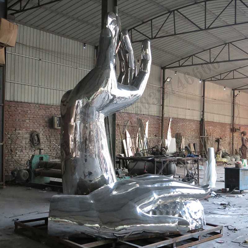 手托水滴雕塑，不銹鋼手托水滴雕塑，手托水滴景觀雕塑