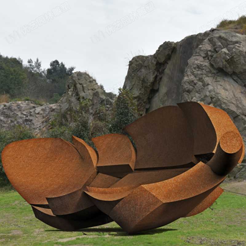 耐候鋼雕塑廠家，耐候鋼樹(shù)葉雕塑