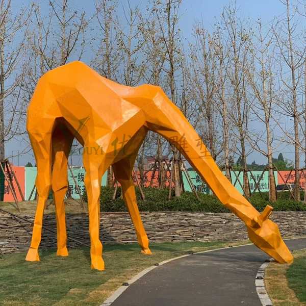 園林景觀雕塑擺放的時候要考慮哪些方面呢？