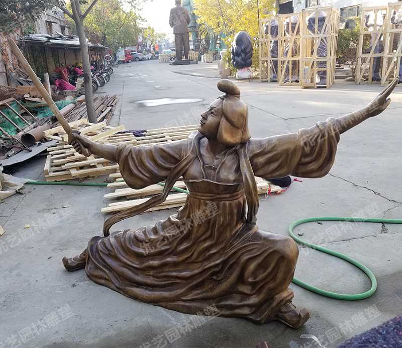 舞劍銅人物雕塑，古代銅人物雕塑